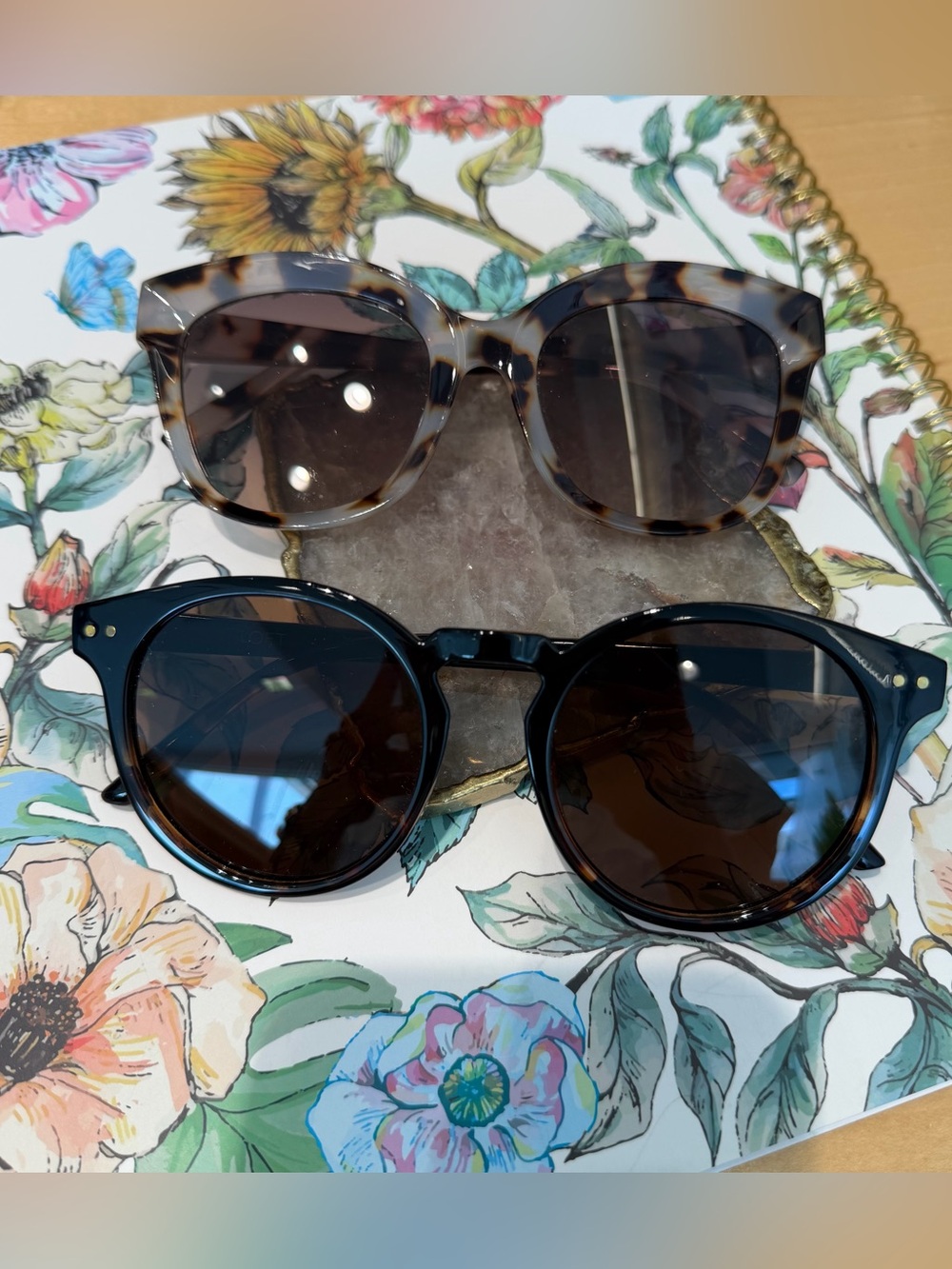 LOT Two-Pairs of LOFT Brand Sunglasses Bundle Gray Tortoise & Black Frames